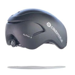 Cádomotus - Alpha 3 - Aerodynamic Helmet 8 Cádomotus - Alpha 3 - Aerodynamic Helmet -Roller Skating Store CadomotusAlpha3AeroHelmet 3