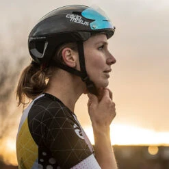 Cádomotus High Definition SKY Lens - For Omega Aero Helmet 16 Cádomotus High Definition SKY Lens - For Omega Aero Helmet -Roller Skating Store CadomotusSKYlens 7